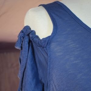 Off the shoulder butterfly keyhole blouse